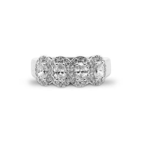 18k White Gold Diamond Fashion Ring